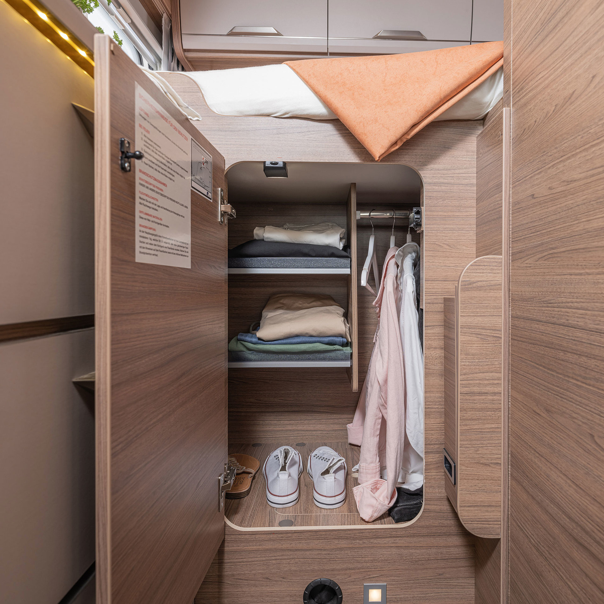 KNAUS TOURER VAN VANSATION Stauraum