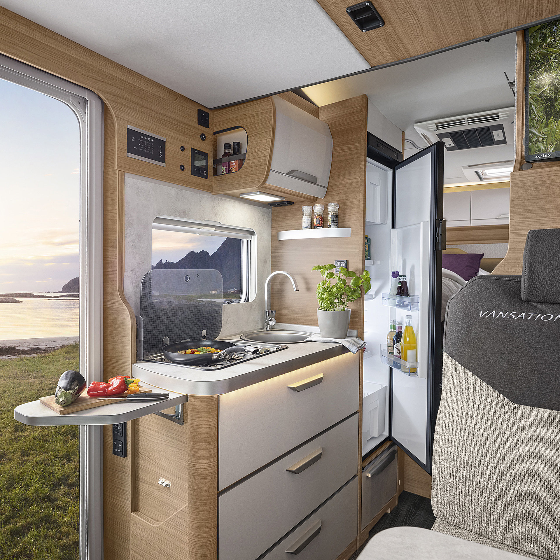 KNAUS VAN WAVE Interieur Küche Ausblick
